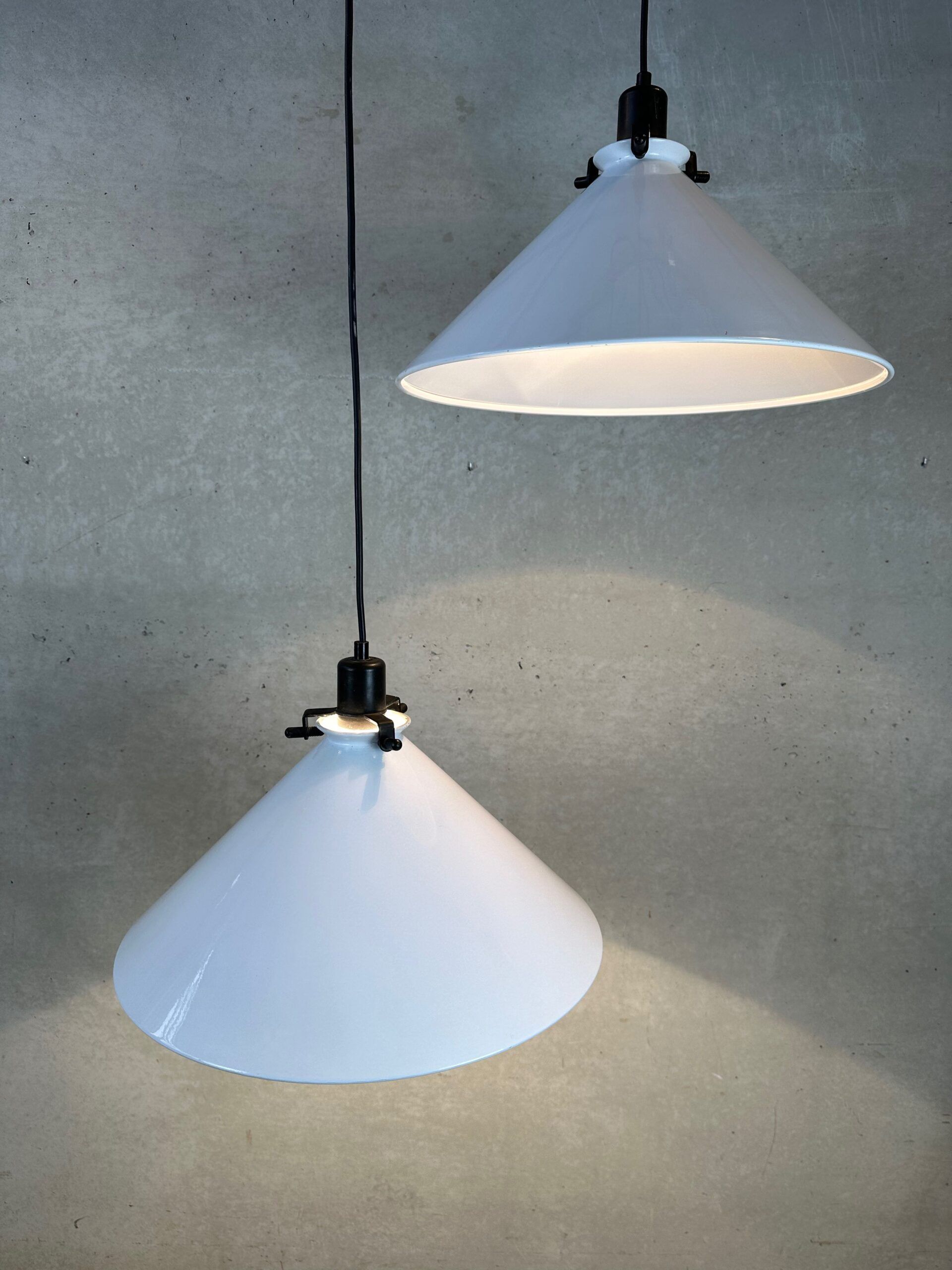 2x vintage white metal pendant lamps – 1980s