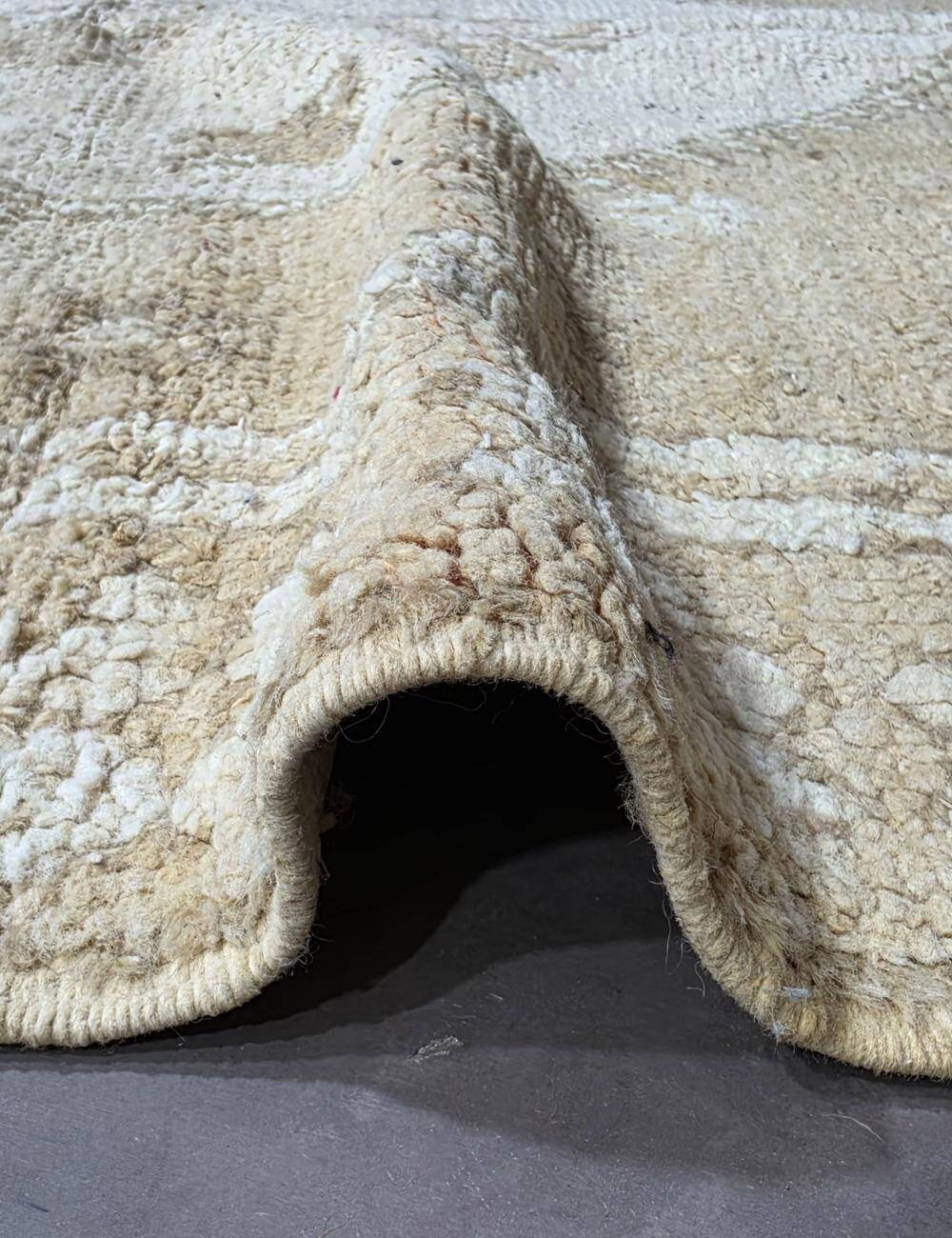Vintage Honey Beige Moroccan Rug - 313 x 165 cm