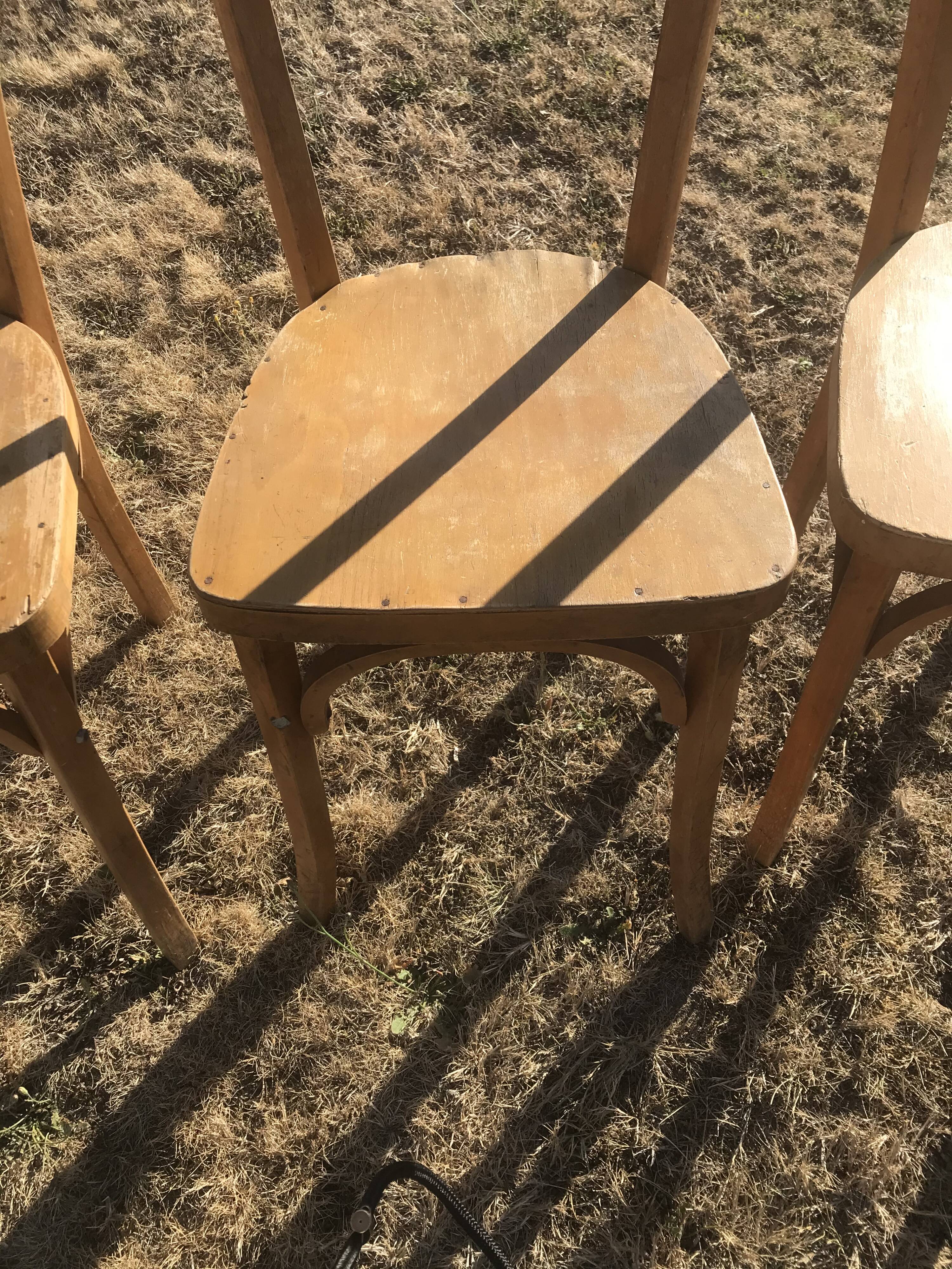 Lot of 6 vintage wooden bistro chairs