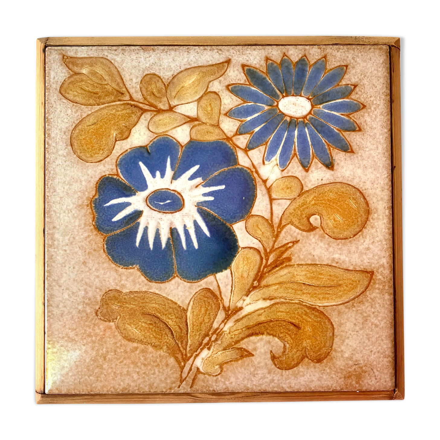Vintage trivet