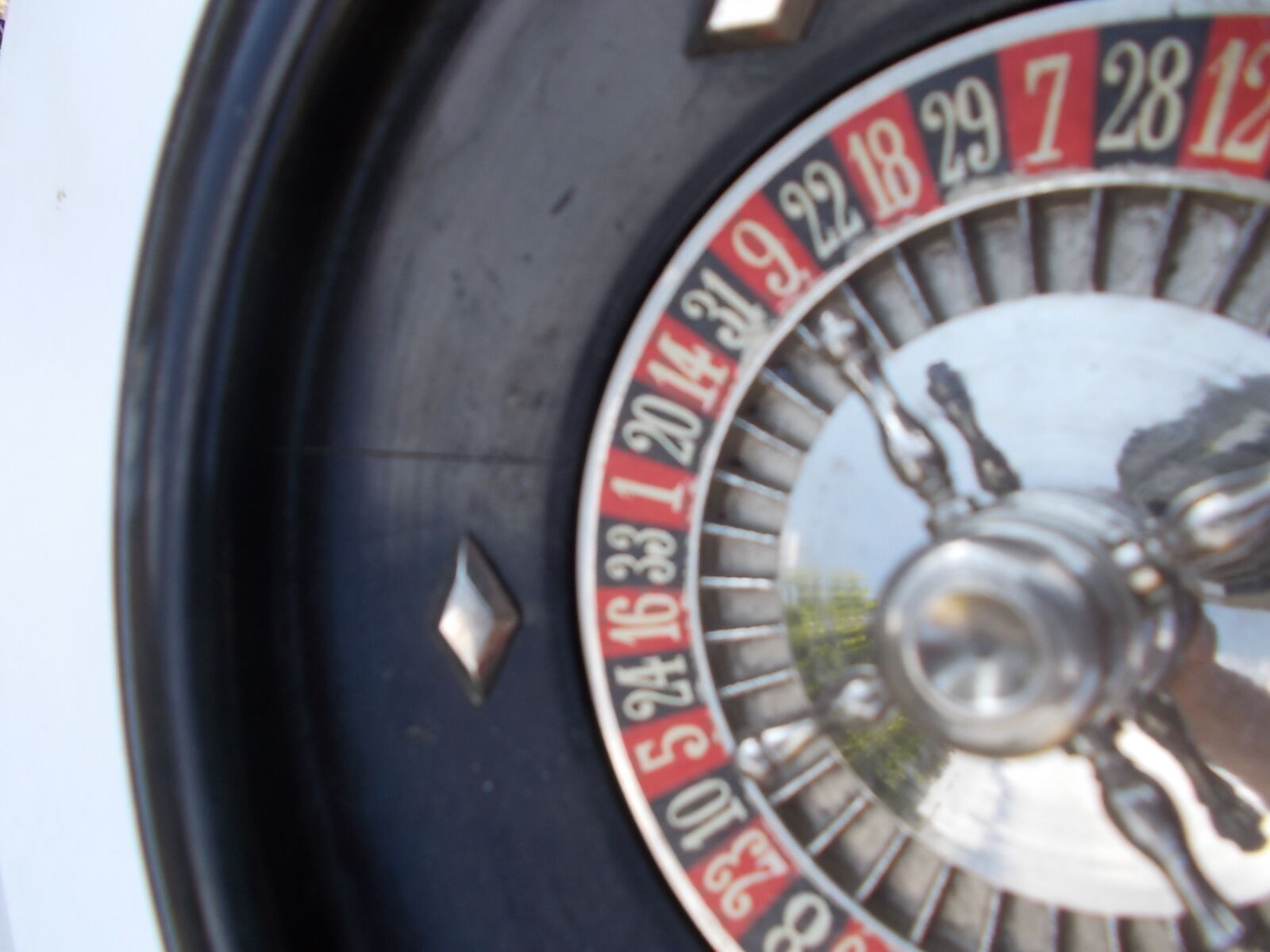 Game roulette signed jal