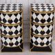 Paire de tables de chevet Art Déco en bois de hêtre noir et blanc