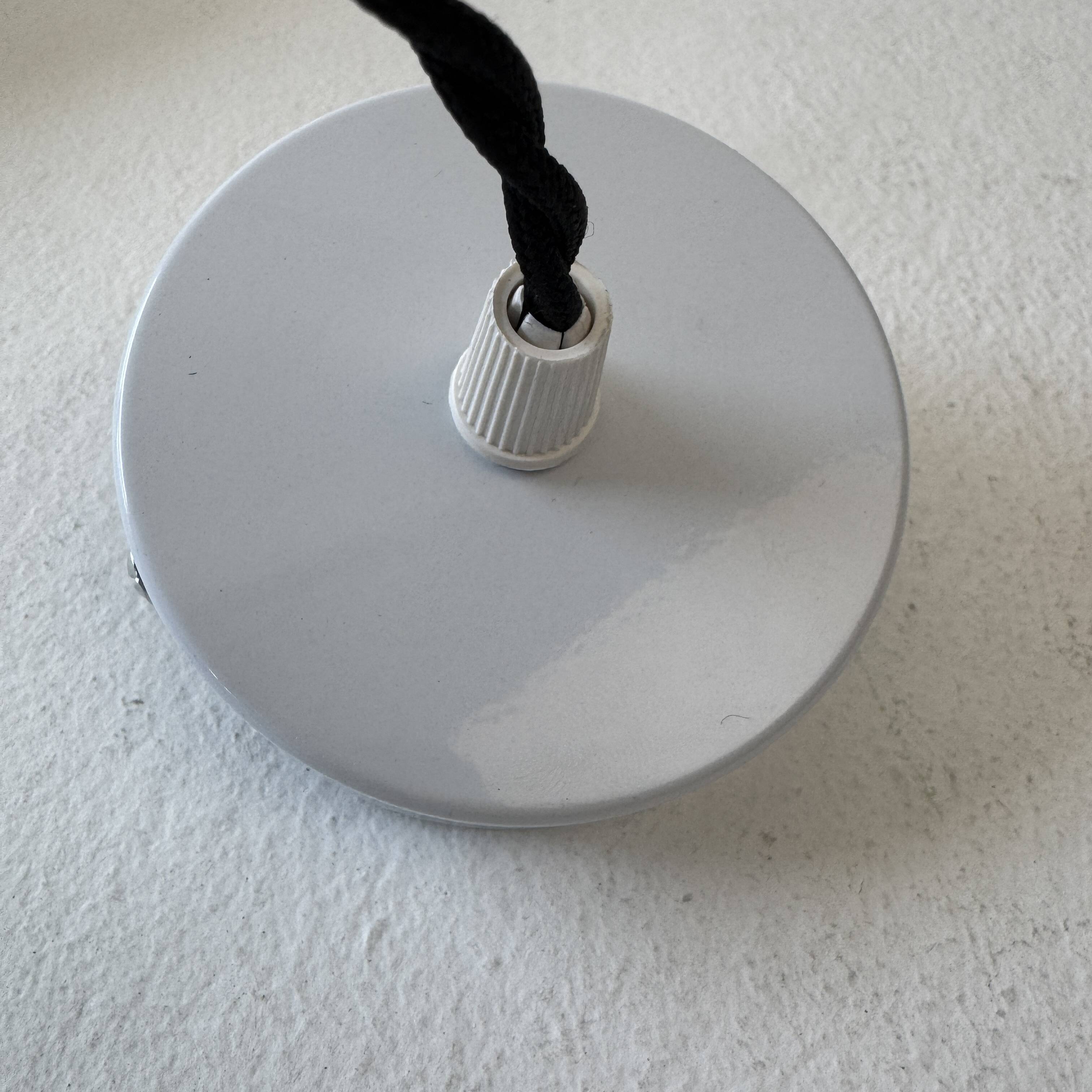 Old opaline suspension 1970 vintage