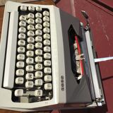 Machine à écrire Japy
