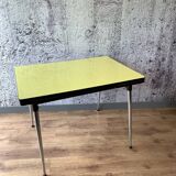 Table formica