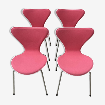 4 chaises série 7 de Arne Jacobsen pour Fritz Hansen, tissu Kvadrat rose