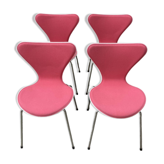 4 chaises série 7 de Arne Jacobsen pour Fritz Hansen, tissu Kvadrat rose