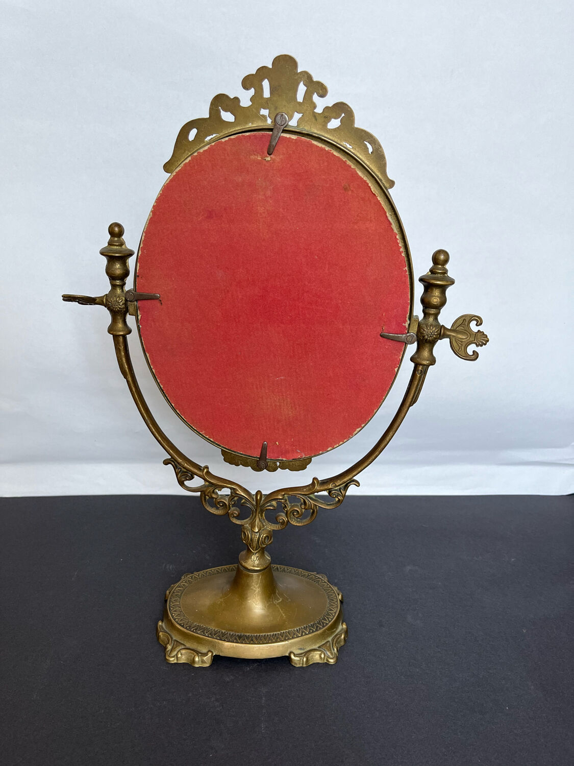 Table mirror