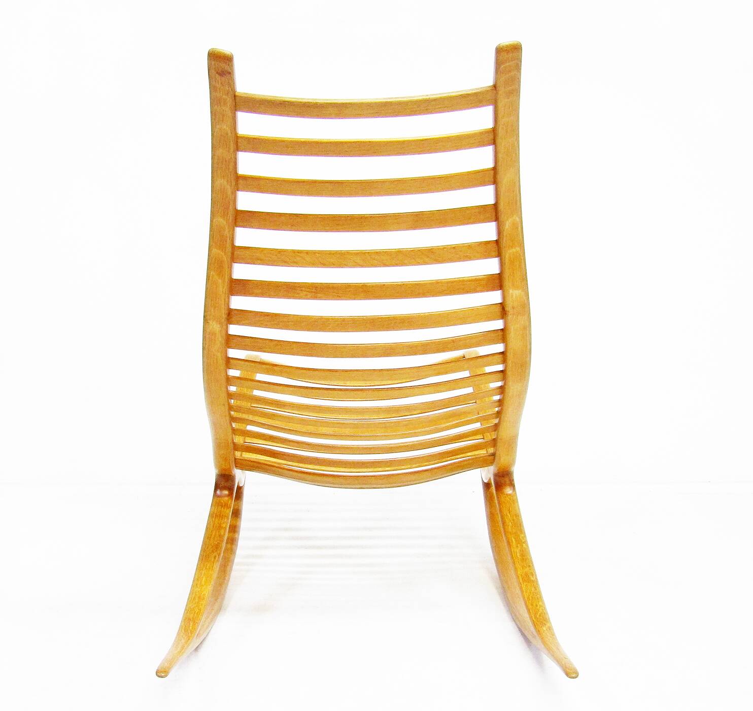 Sculptural 1960s Wishbone Rocking Chair In Oak By Robin Williams