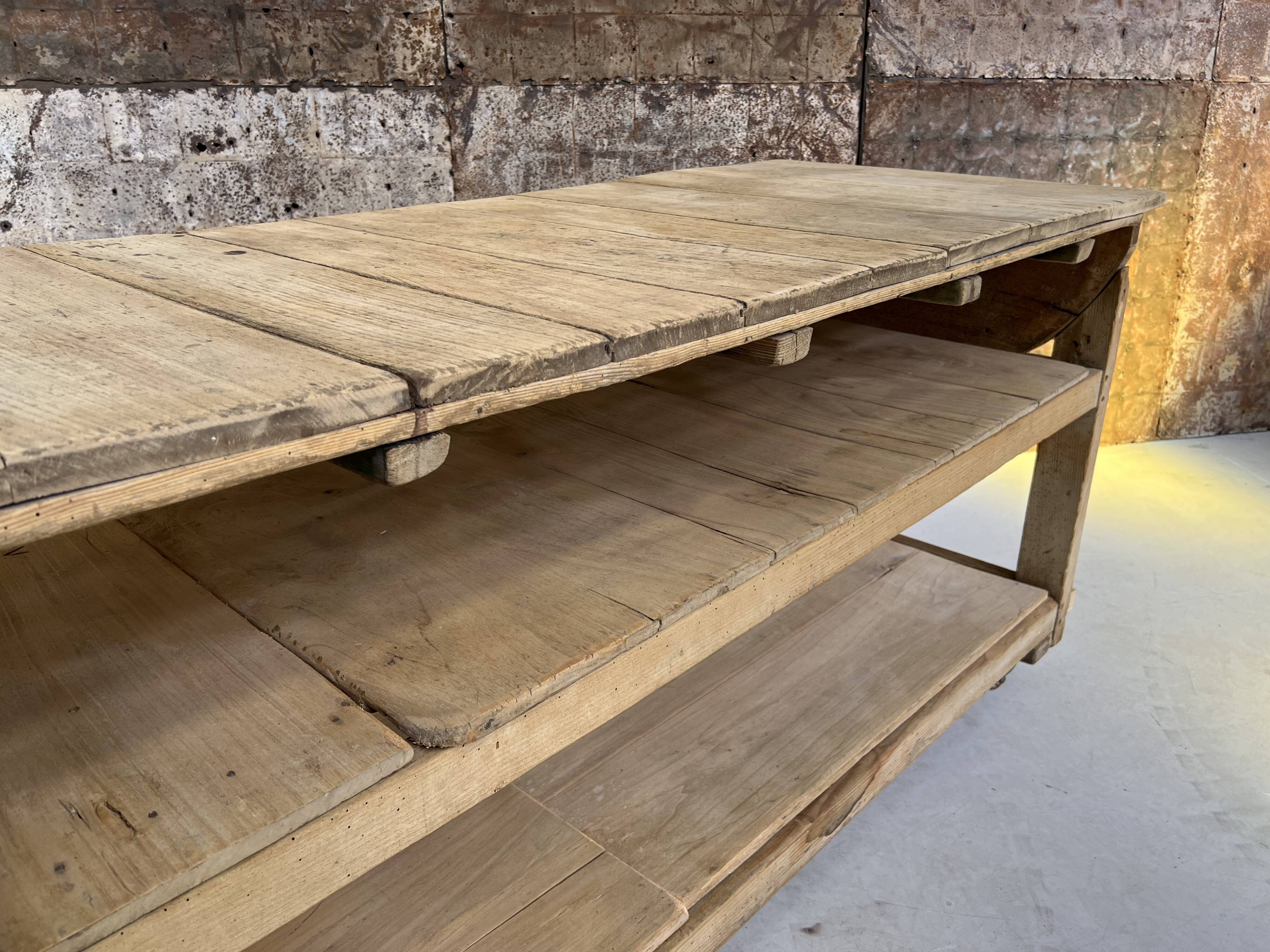 Old light wood mixer