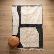 Custom traditional natural wool rug size 150/350 cm