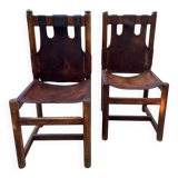 Deux chaises en cuir des années 1970