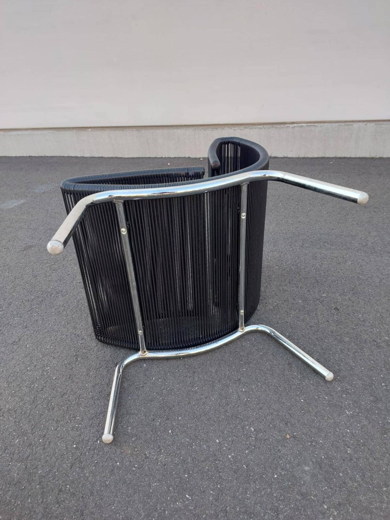Hygra chair and its ottoman by Roberto Semprini - Italy - 1990