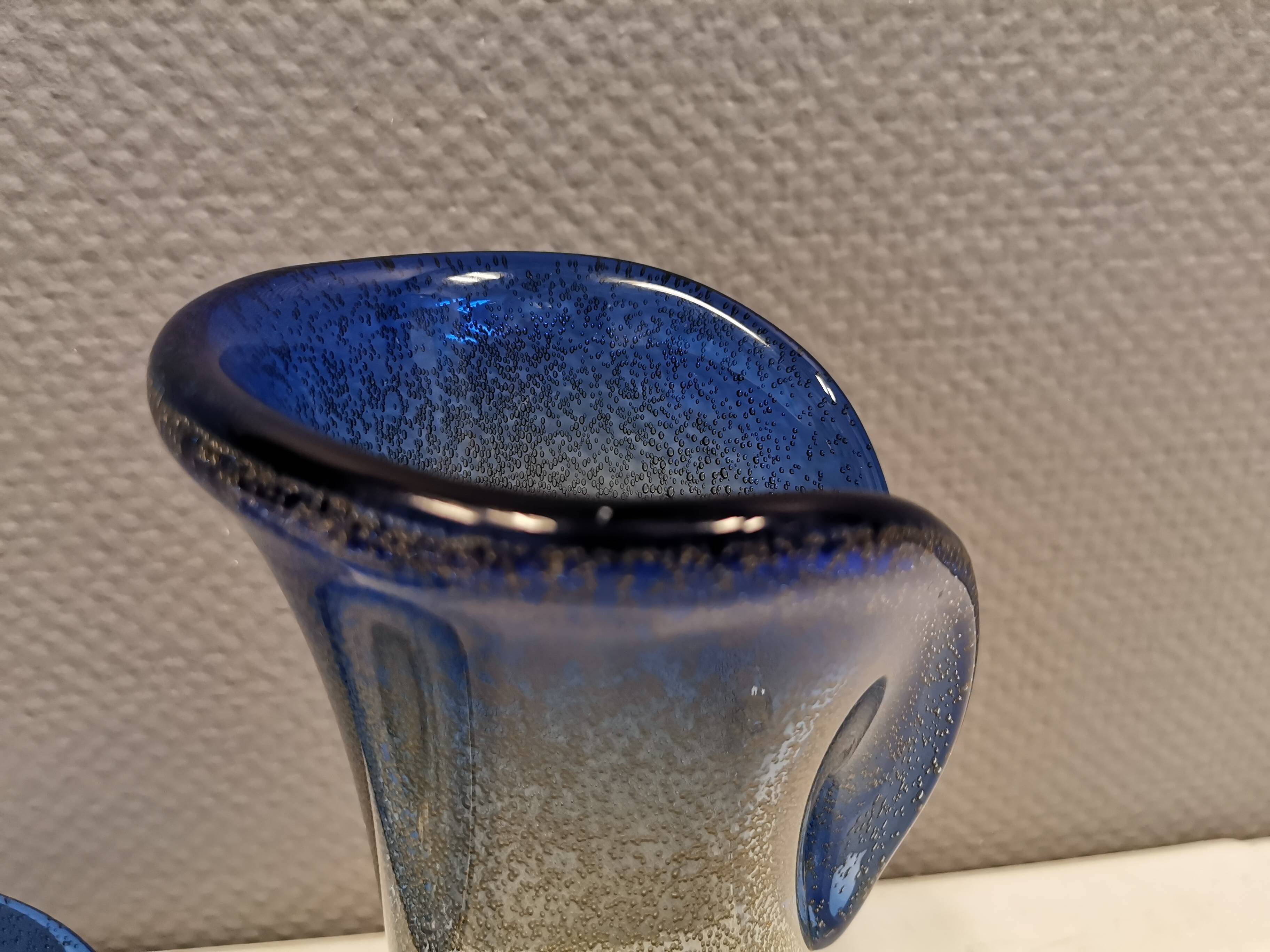 Vase and Bowl made of several layers of glass with inlaid air ‘bubbles’ from Swedish Visby glass 92