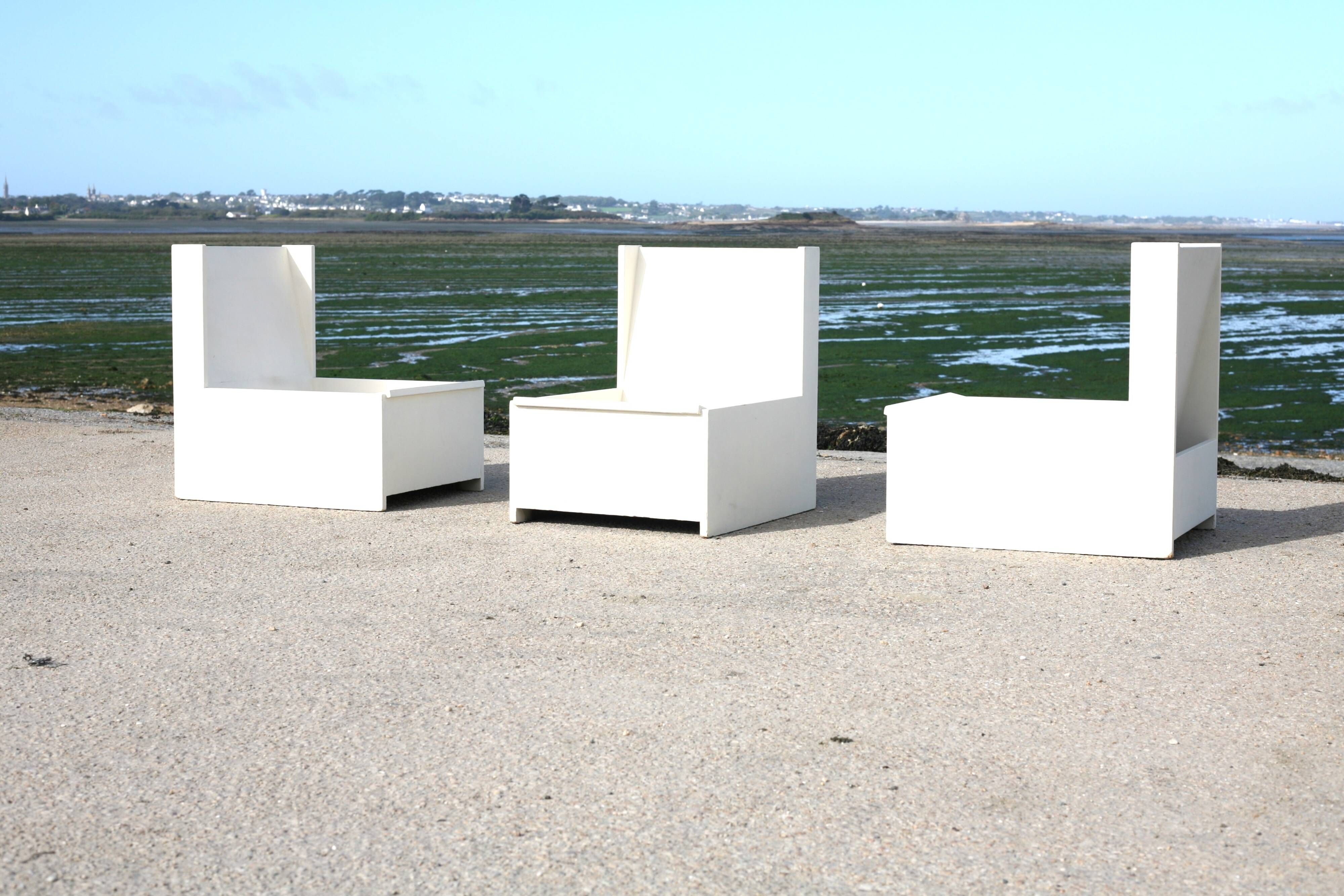 set de 3 fauteuils brutalistes, boit peint, années 60