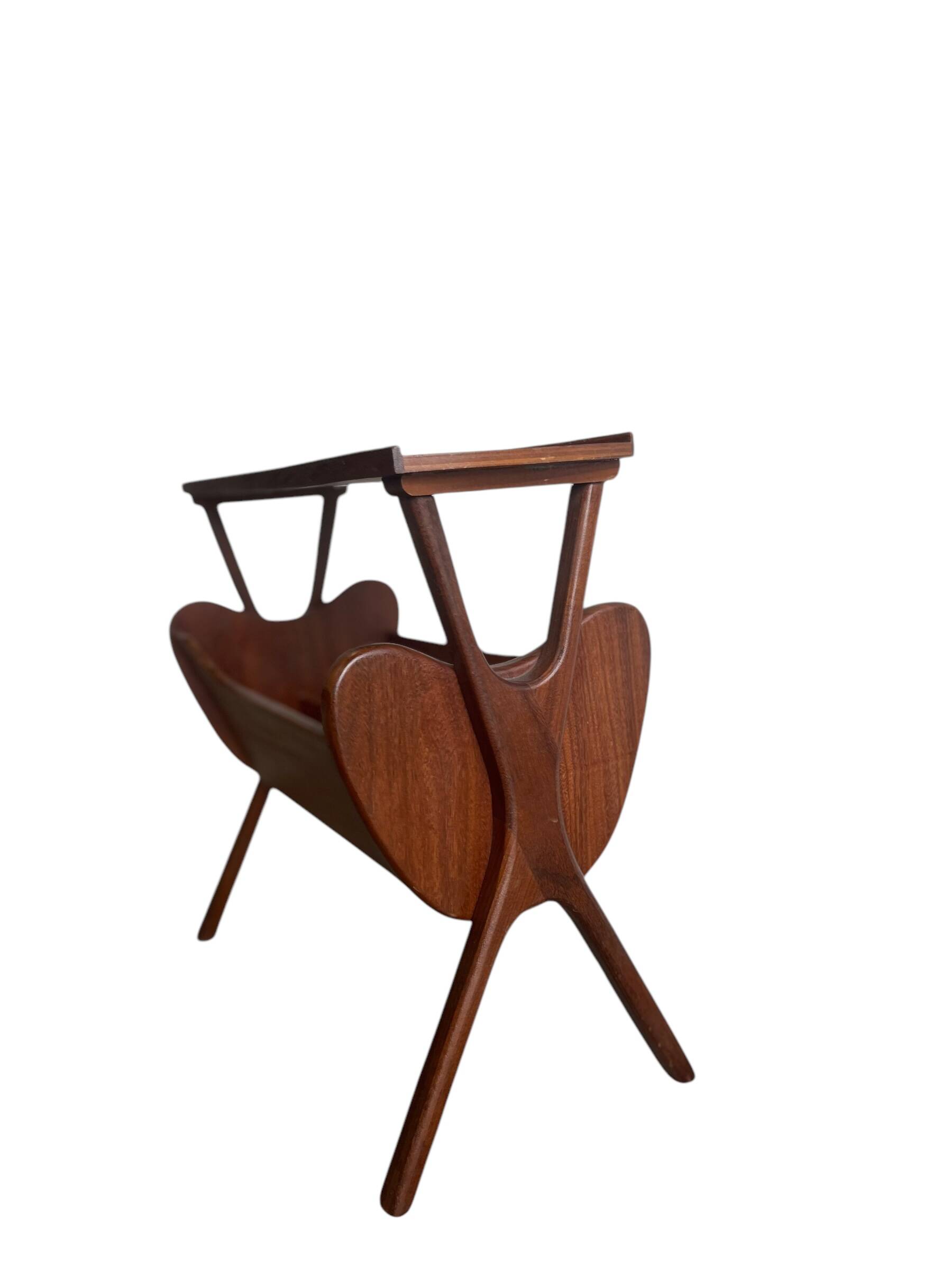 Porte-revues/table d'appoint vintage en teck 'Van Teeffelen'