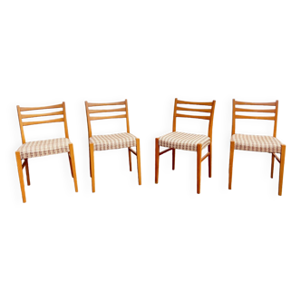 Série de 4 chaises Style scandinave en hêtre vintage