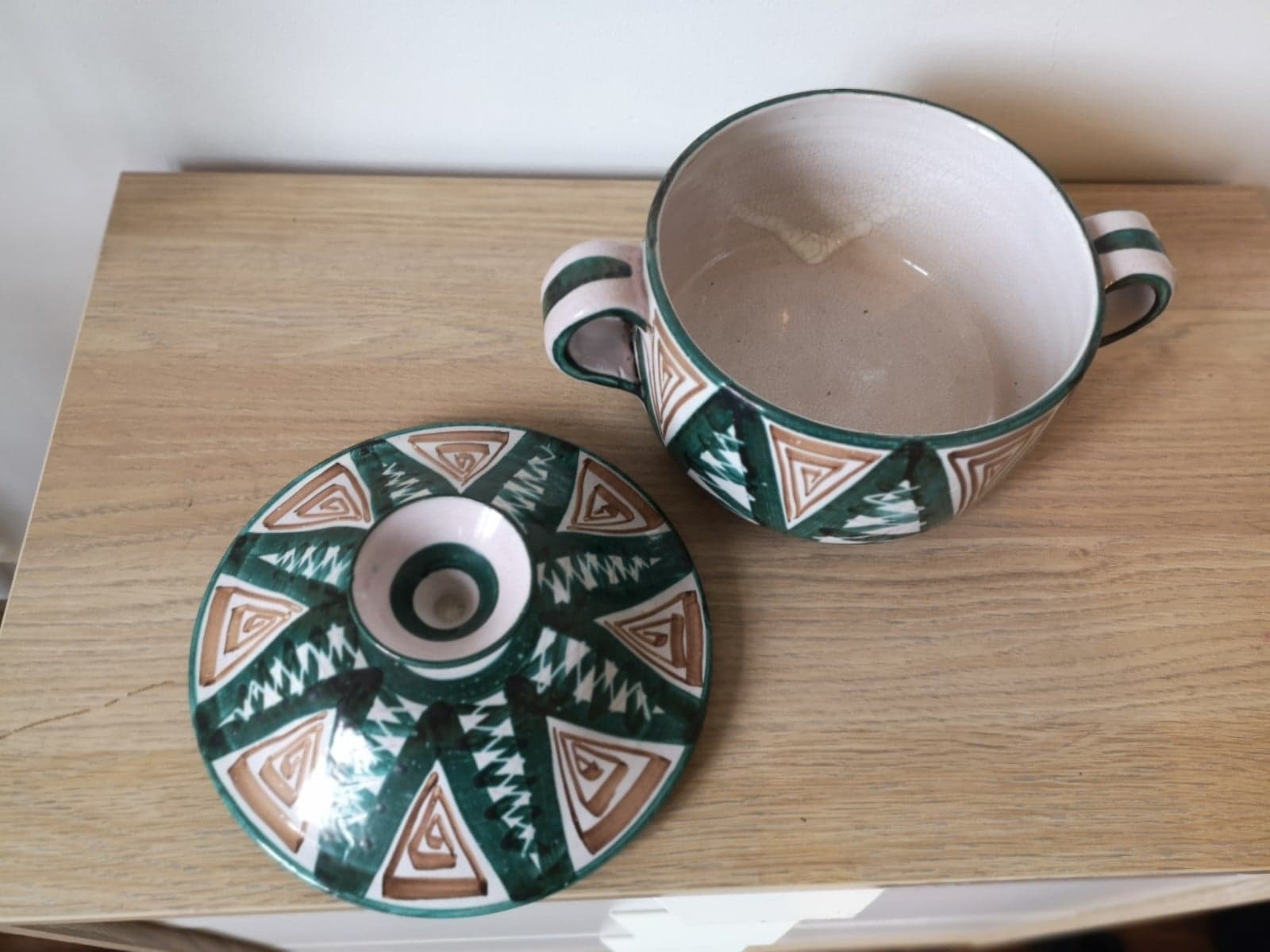 Soup tureen VallaurisRobert Picault (1919-2000)