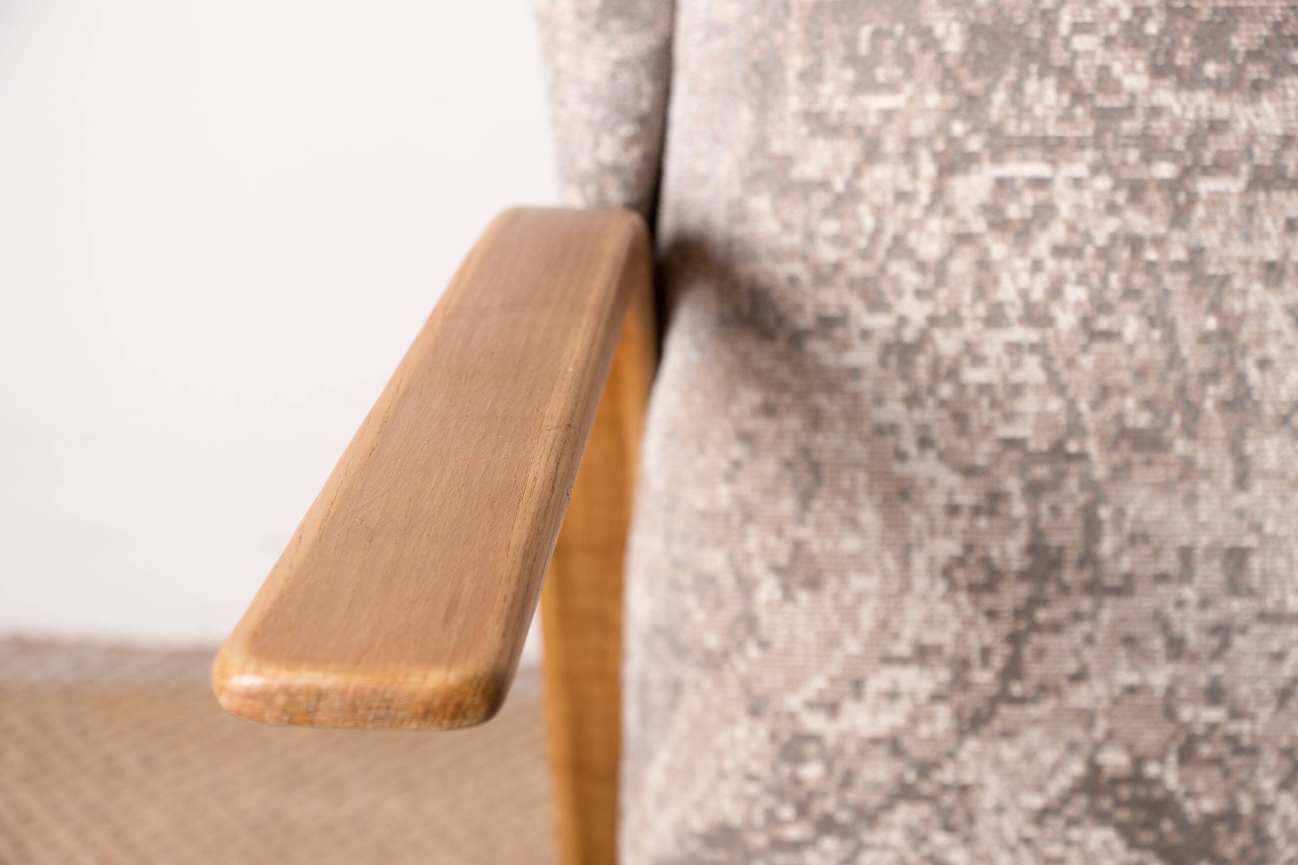 High armchair in curved beech and recent konkav fabric model by paul bode for federholz.