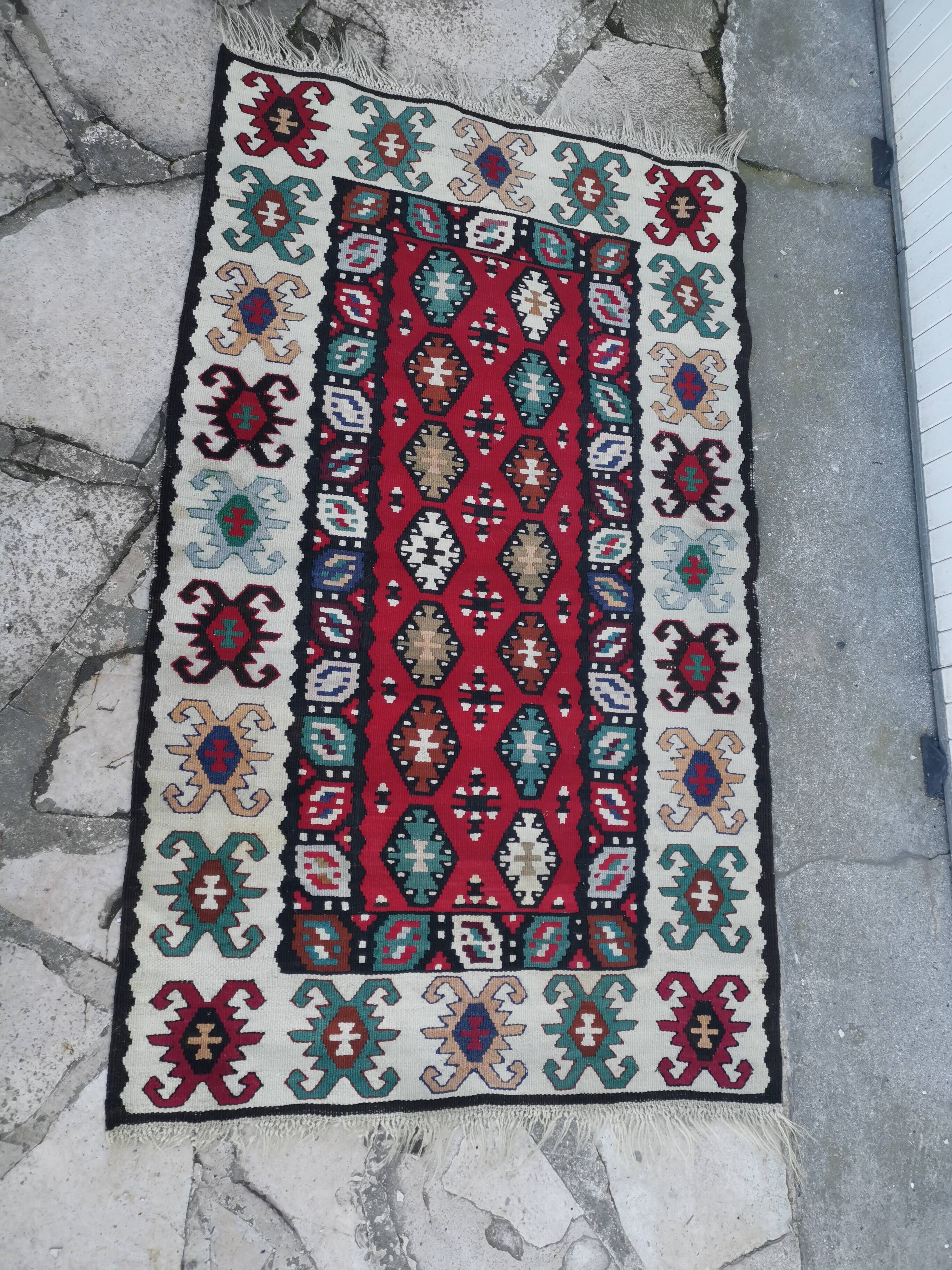 Ethnic carpet 80x130cm