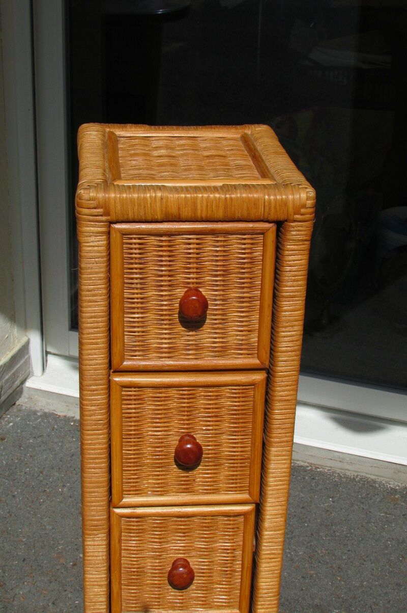 Rattan chiffonnier braided on metal feet