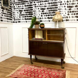 Showcase bar cabinet