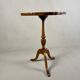 Table d'appoint sur pied vintage