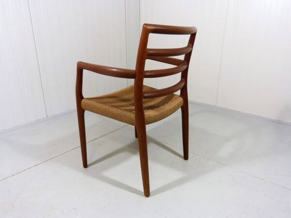 Chaise de bureau en teck modèle 68 de Niels Otto Møller pour J.L. Moller, Danemark