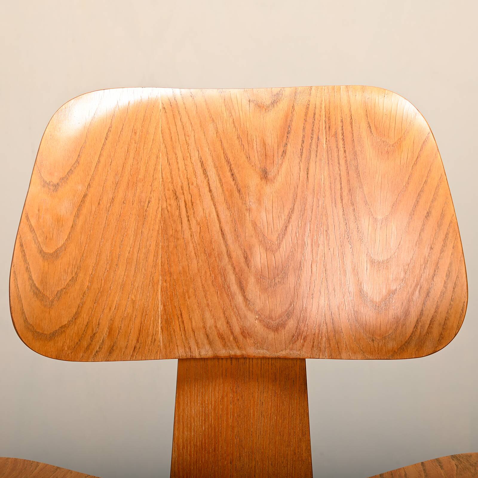 Charles and Ray Eames Early DCW Ash Plywood Dining Chairs for Herman Miller