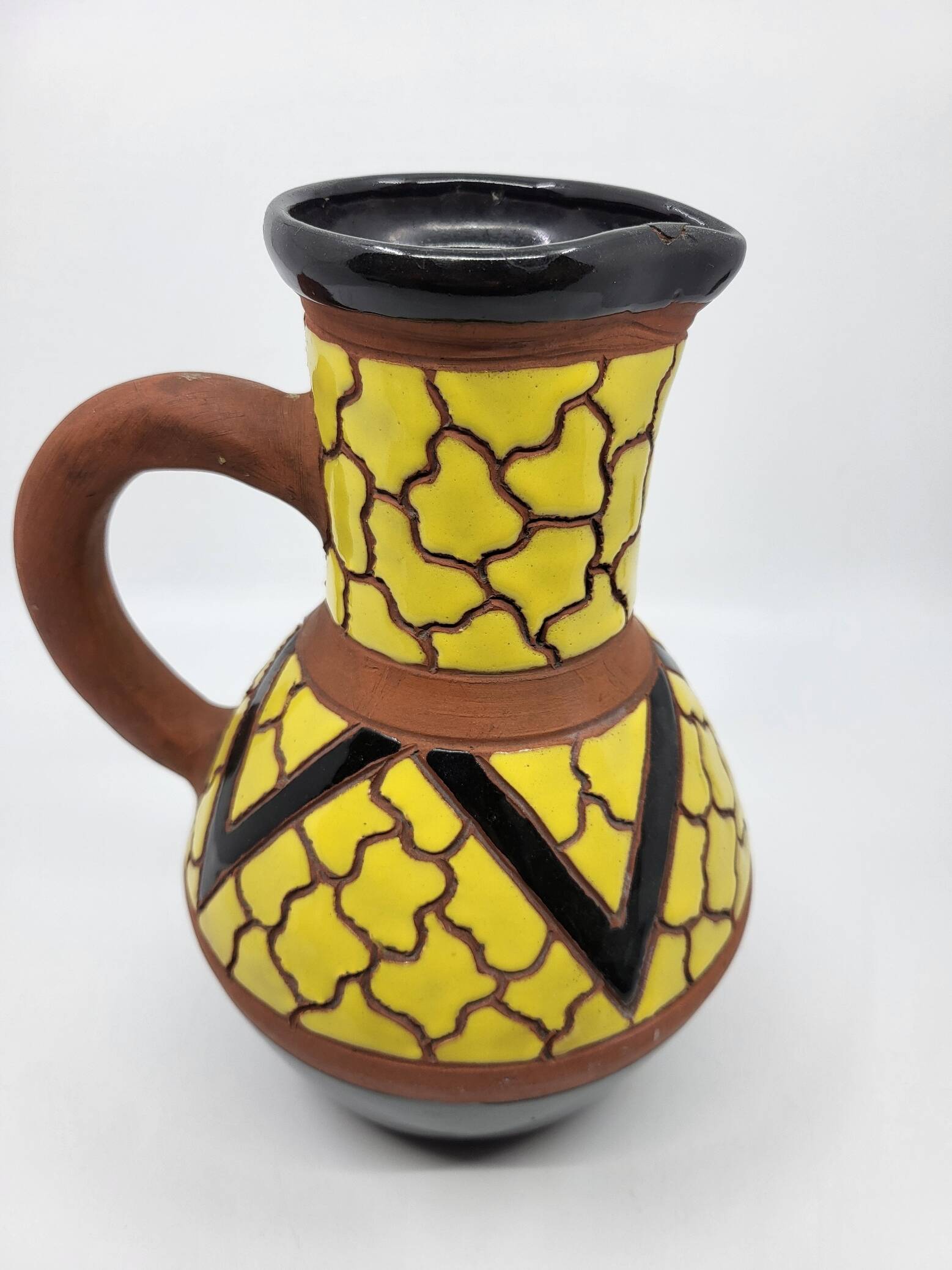 Raymond Camart vase in Vallauris Art Deco style, terracotta, 1950.