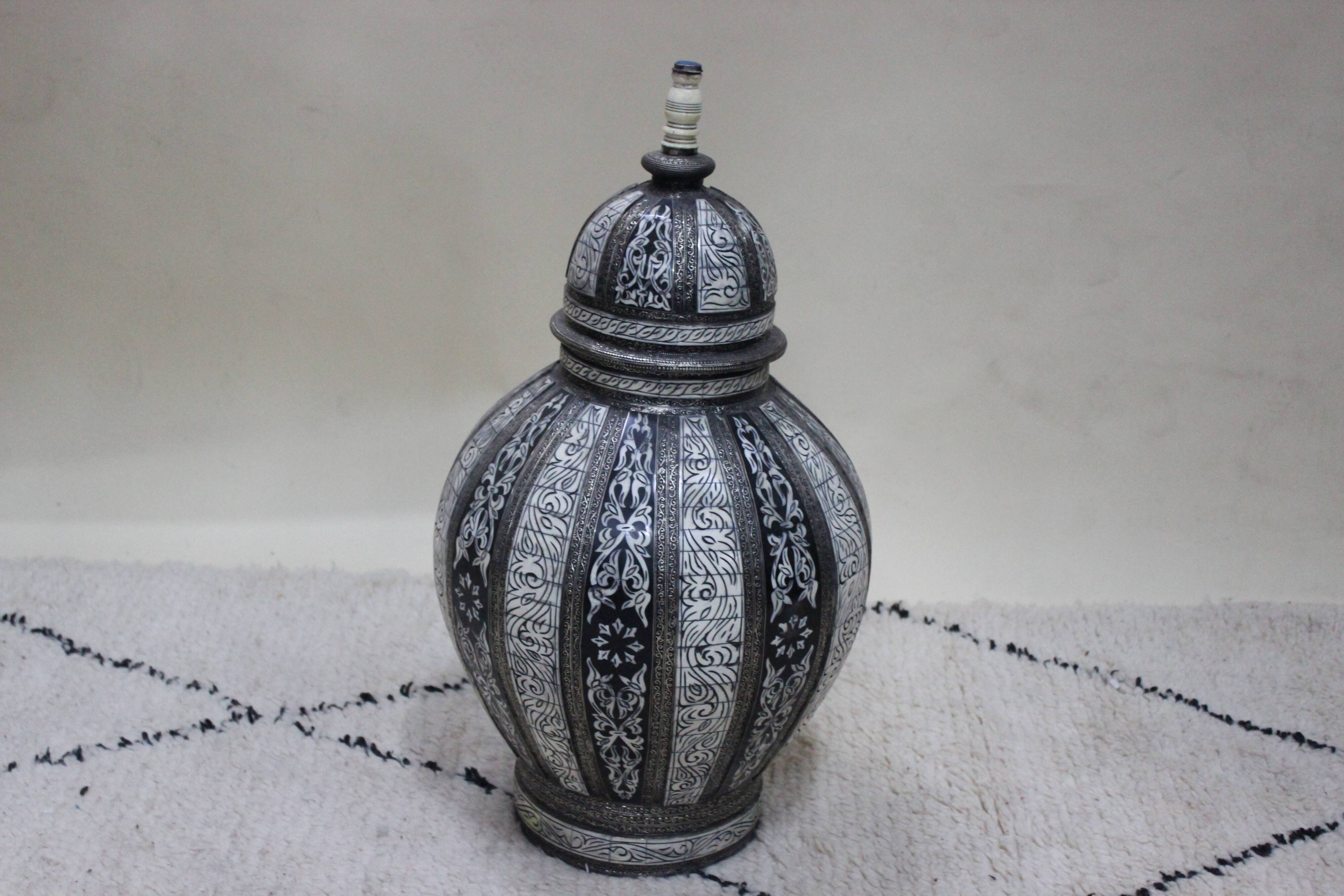 Vase of the Pharahon