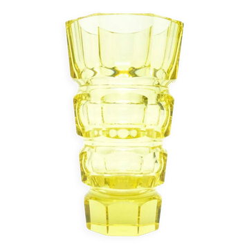 Art Deco vase, yellow crystal, design by J. Hoffmann, Moser, Czechoslovakia, 1930s