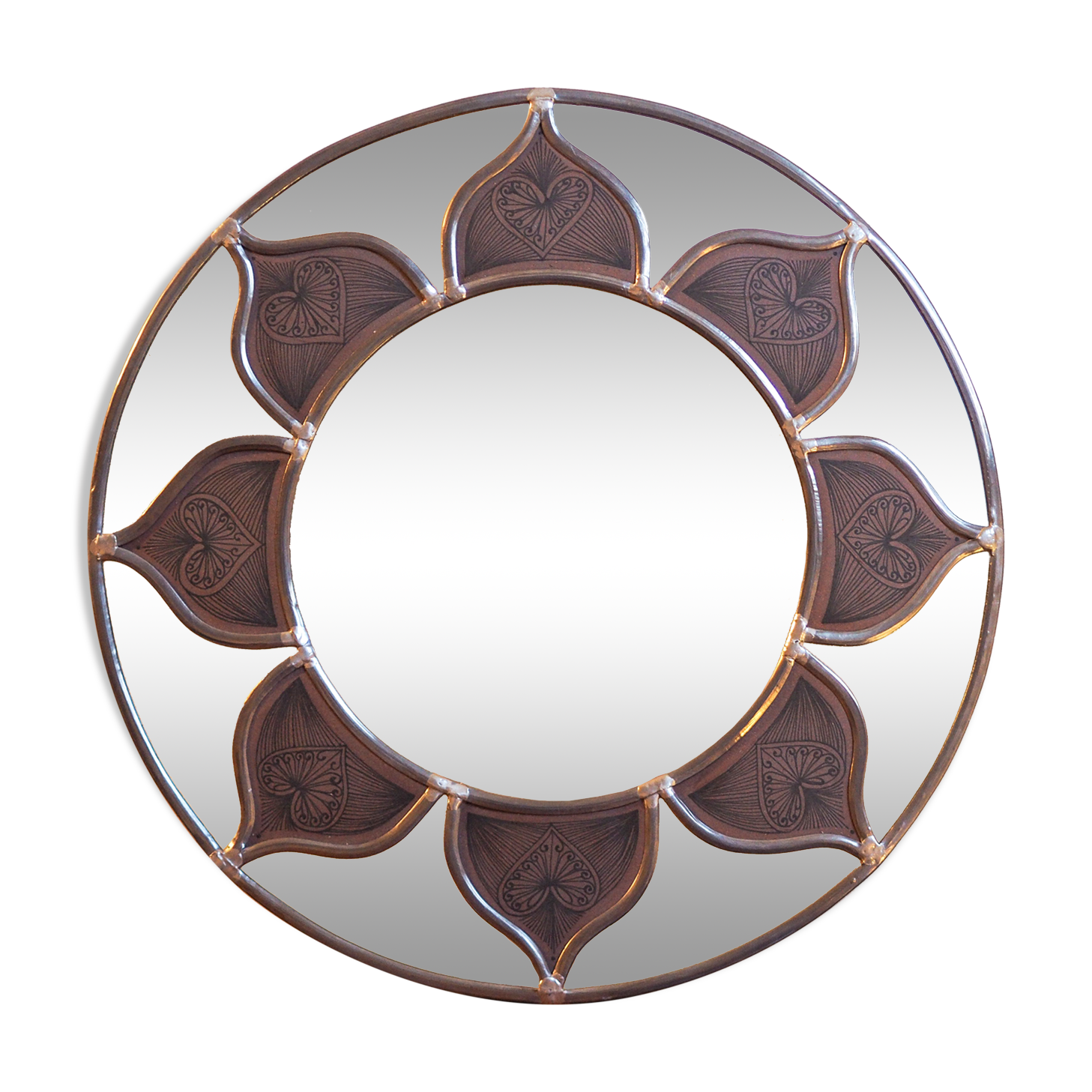 Mirror sun stained glass and ceramic inclusions