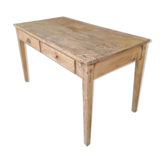 Farm table with 2 drawers