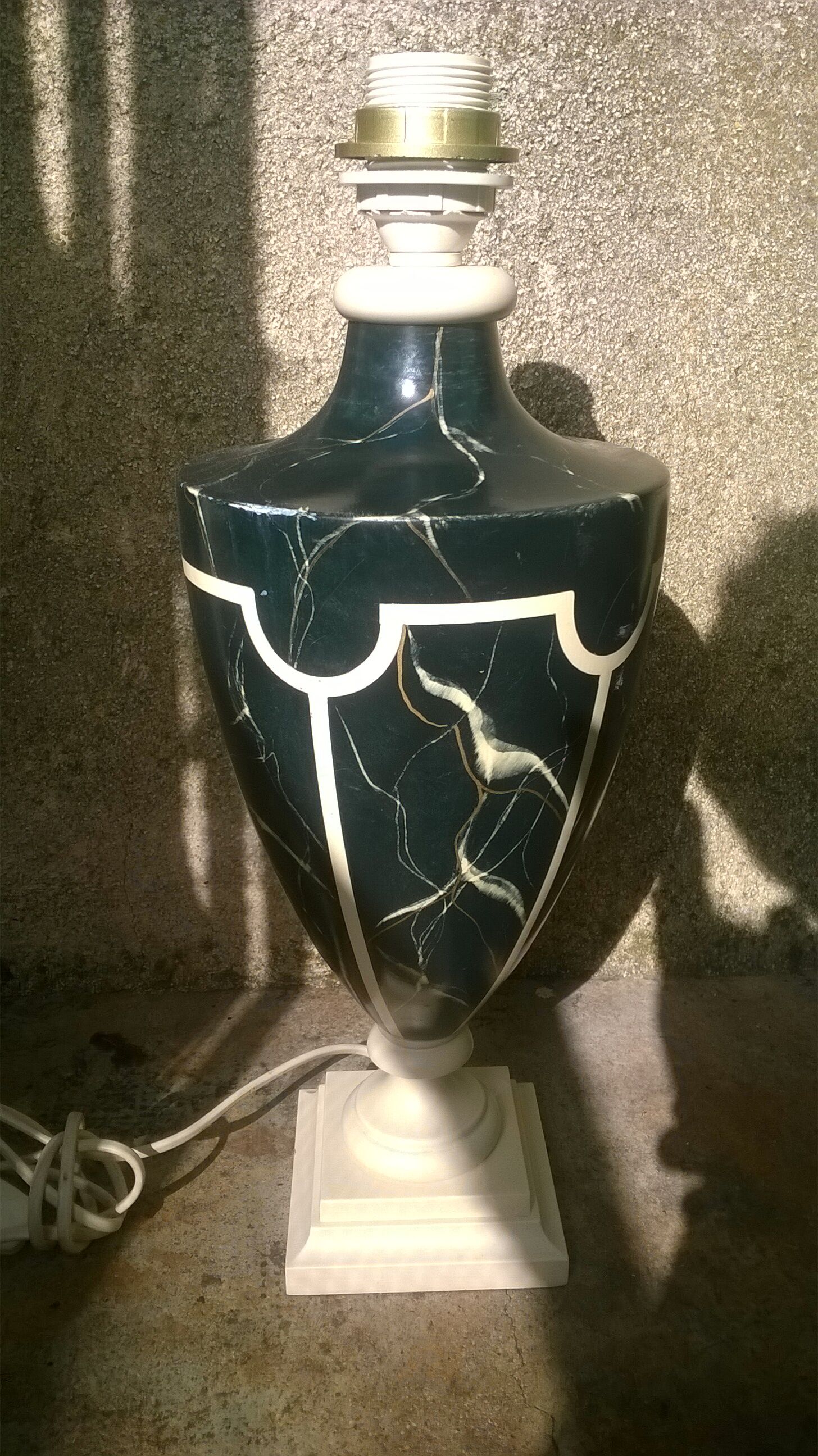 "The Dolphin" lamp foot