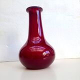 Vase ancien en verre soufflé à la bouche