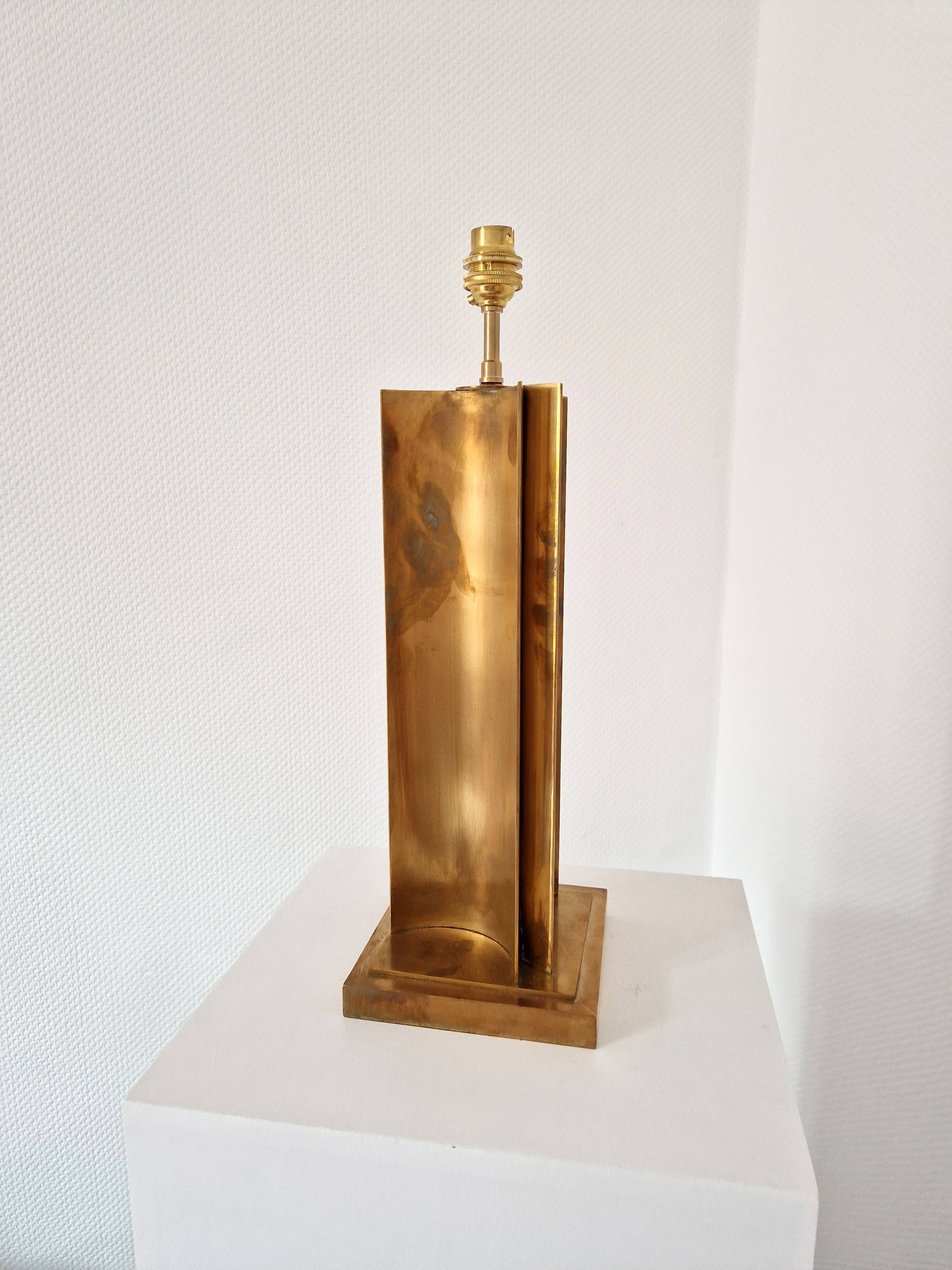 Vintage geometric brass lamp foot, Italy circa 1970