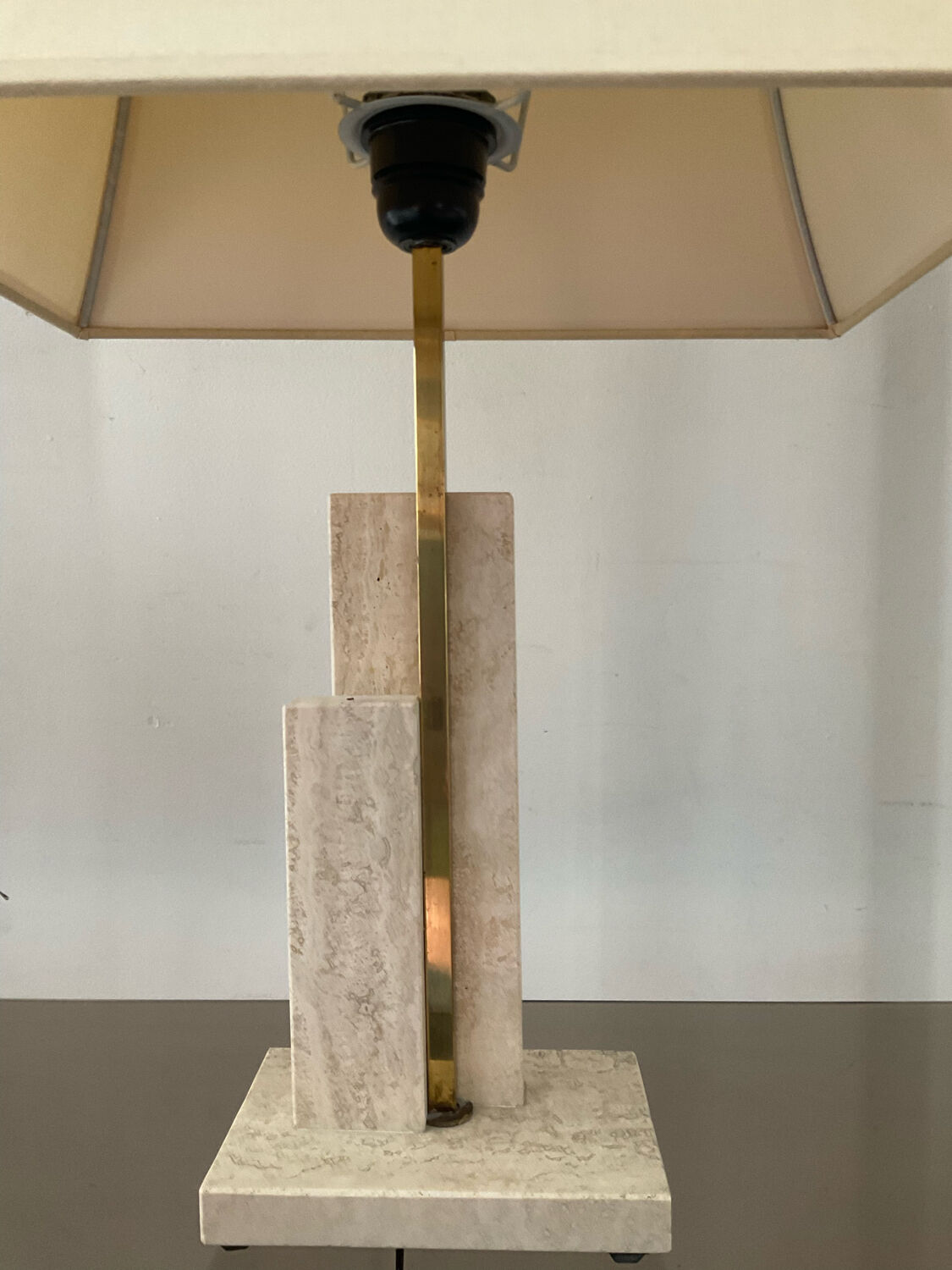 Travertine and brass lamp from the 70s