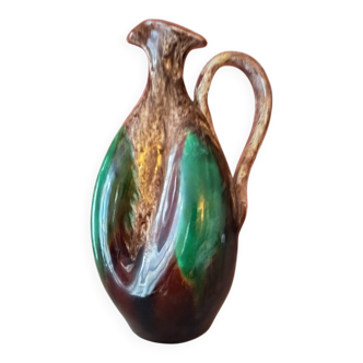 Ceramic jug