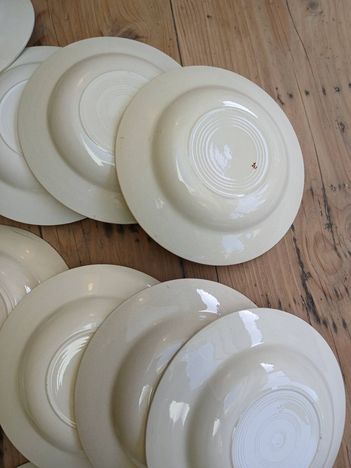 Lot de 12 assiettes creuses vintage motif bordeaux caramel