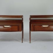 Paire de tables de chevet italiennes Mid-Century Modern, années 1950.