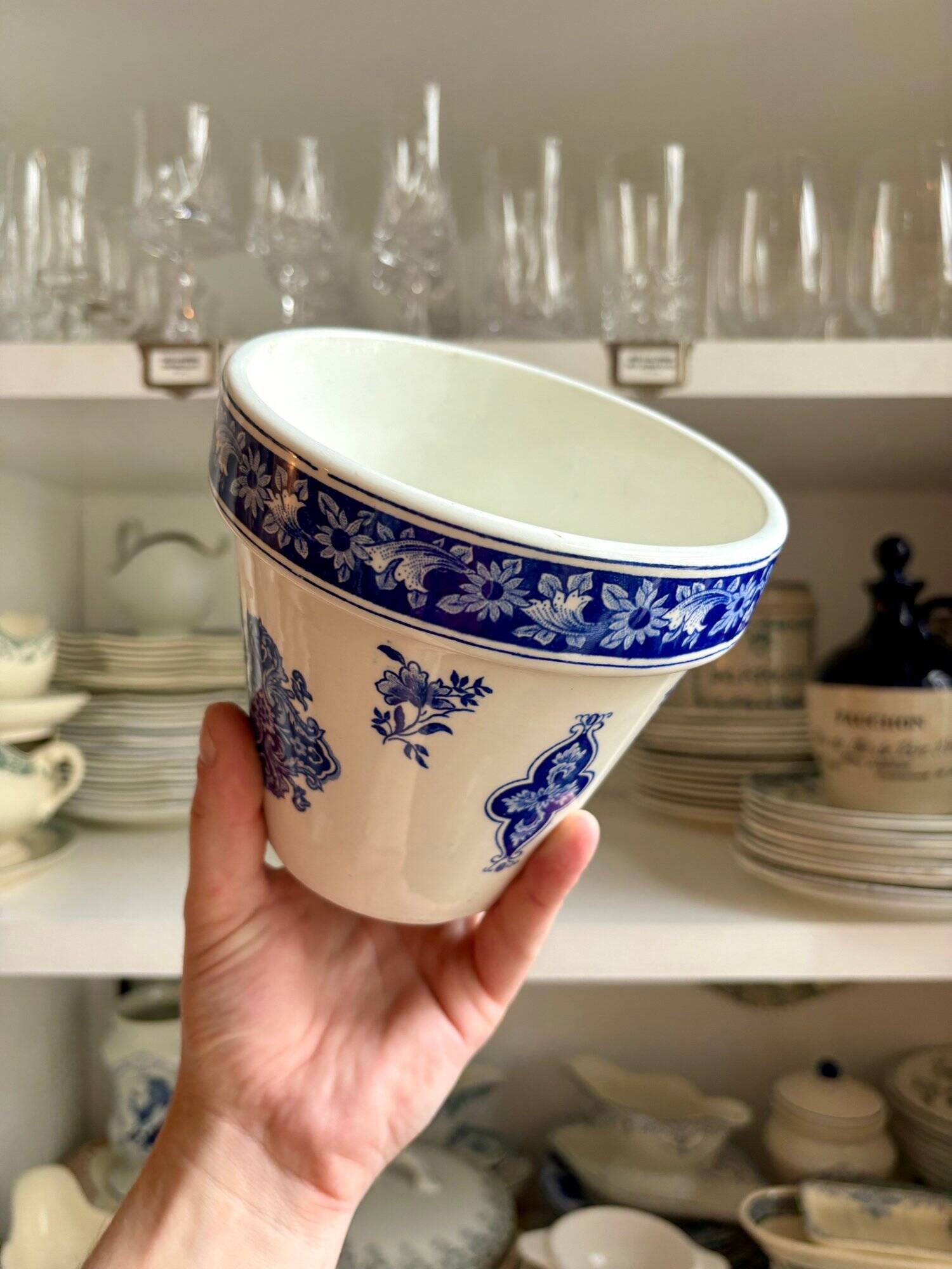 Gien flowerpot in blue and white enamelled earthenware