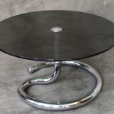 Table basse années 1970 en verre fumé et chrome