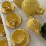 Service à café vintage. Tasses à café en faïence jaune vintage - Service à thé jaun