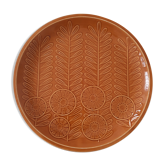 Dish or large presentation plate. Graphic flowers. Vintage typical of the 1970s. Salines