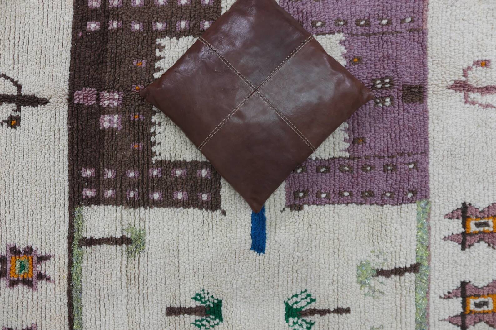 Berber rug, moroccan rugs and crafts 243 x 146 cm