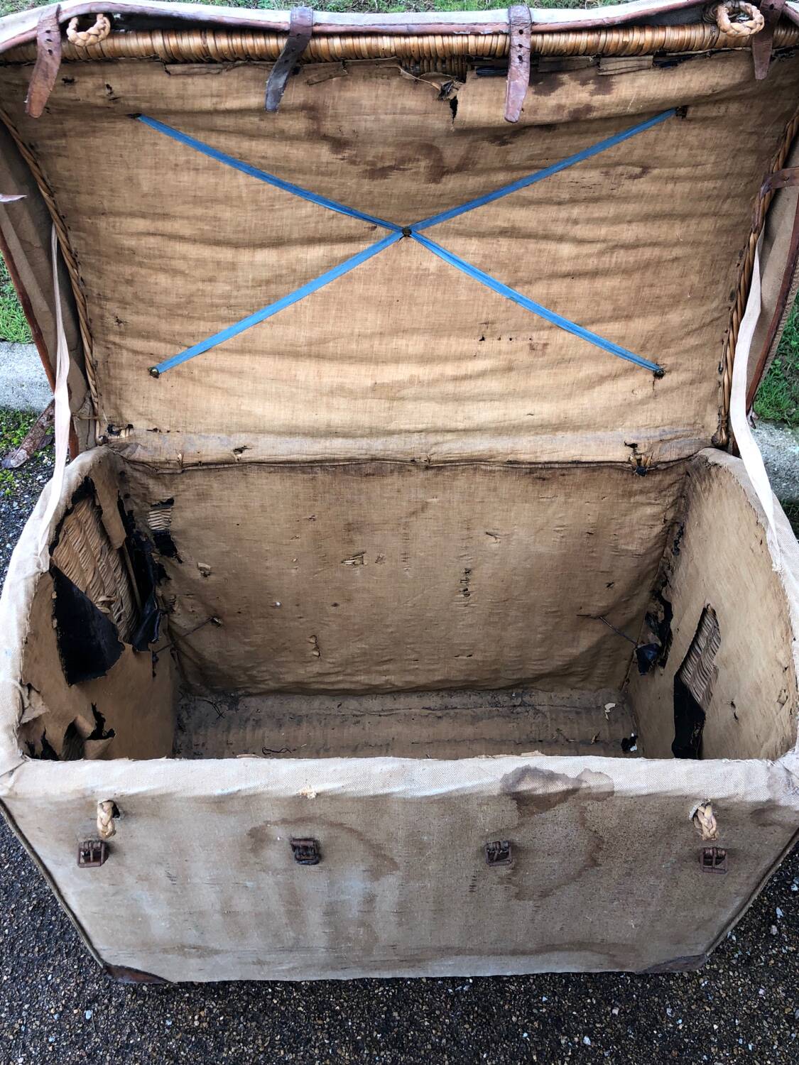 Rattan & Wicker Chest & Trunk Militaria, French Military Collection