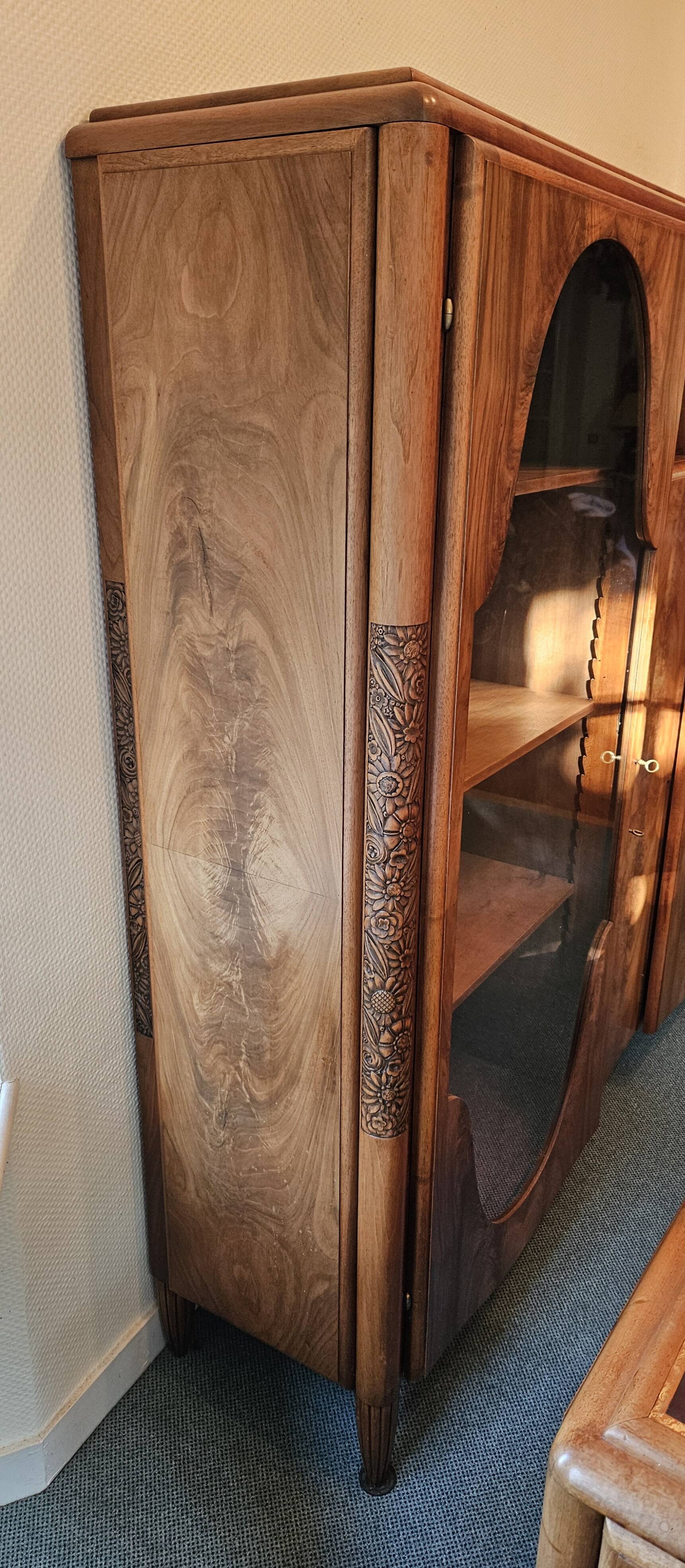 Desk, chair and bookshelf Art Deco period