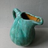 Pitcher in dabbling, squash shape