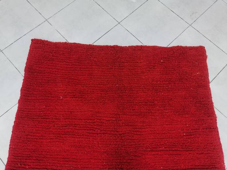 Handmade Moroccan red rug 200cm x 300cm